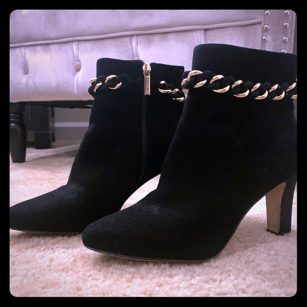 Karl Lagerfield Size 7.5 Suede Booties